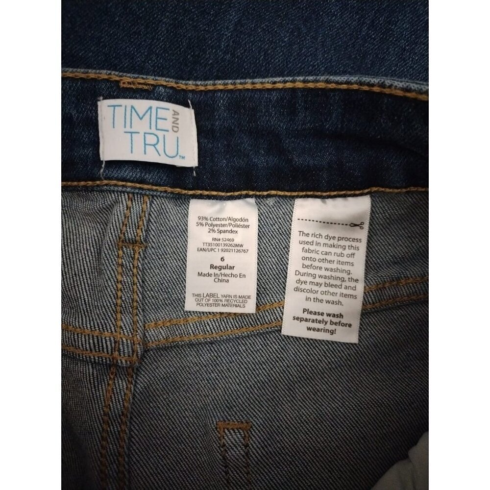 Time & Tru Women's Regular Fit Jeans, Size 6, Dark Wash. NWT - Picture 3 of 6